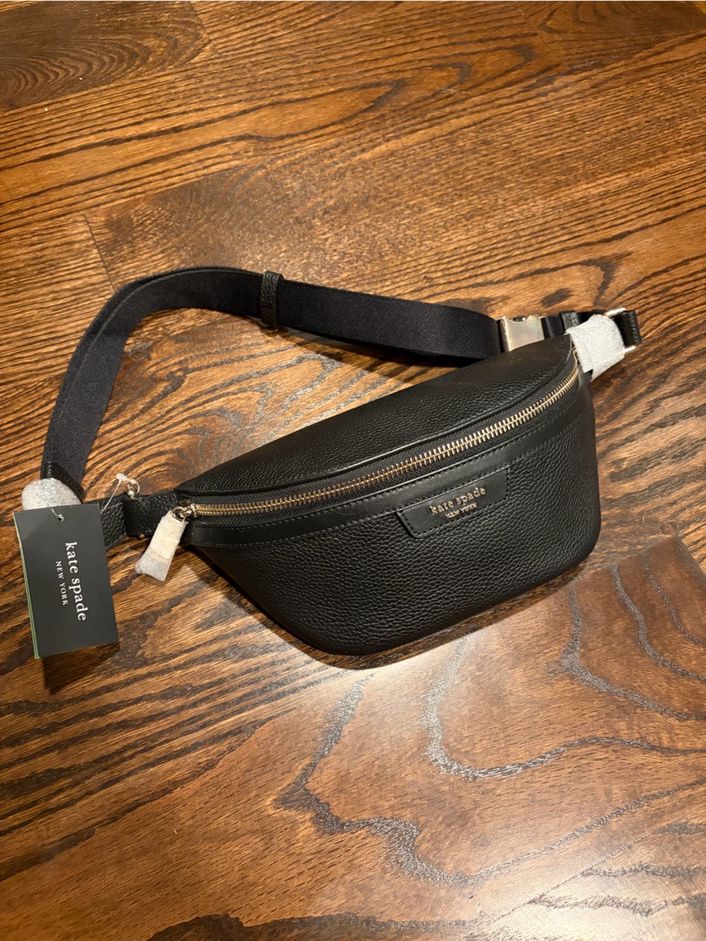 NWT Kate Spade New York Hudson Pebbled Leather Belt Bag Black Fanny Pack